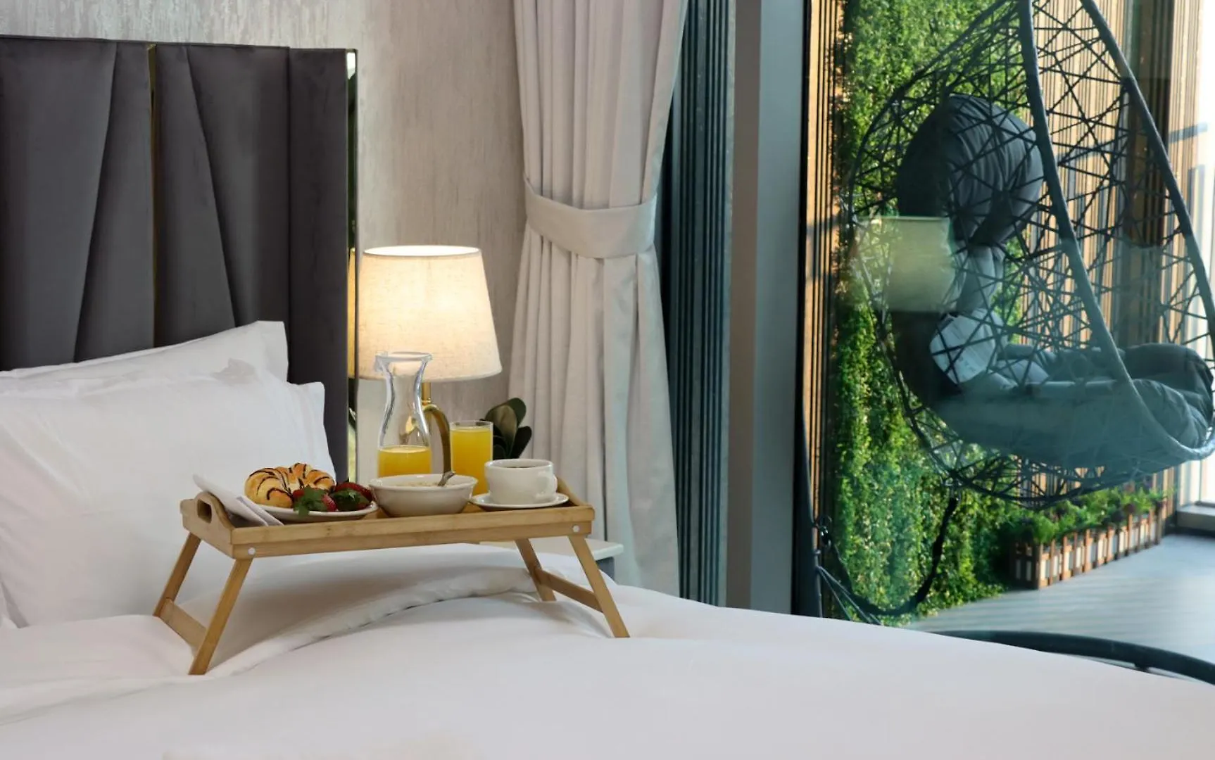 Livbnb - Elegant 3+1 W/ Burj View, Near Dubai Mall 0*,  United Arab Emirates