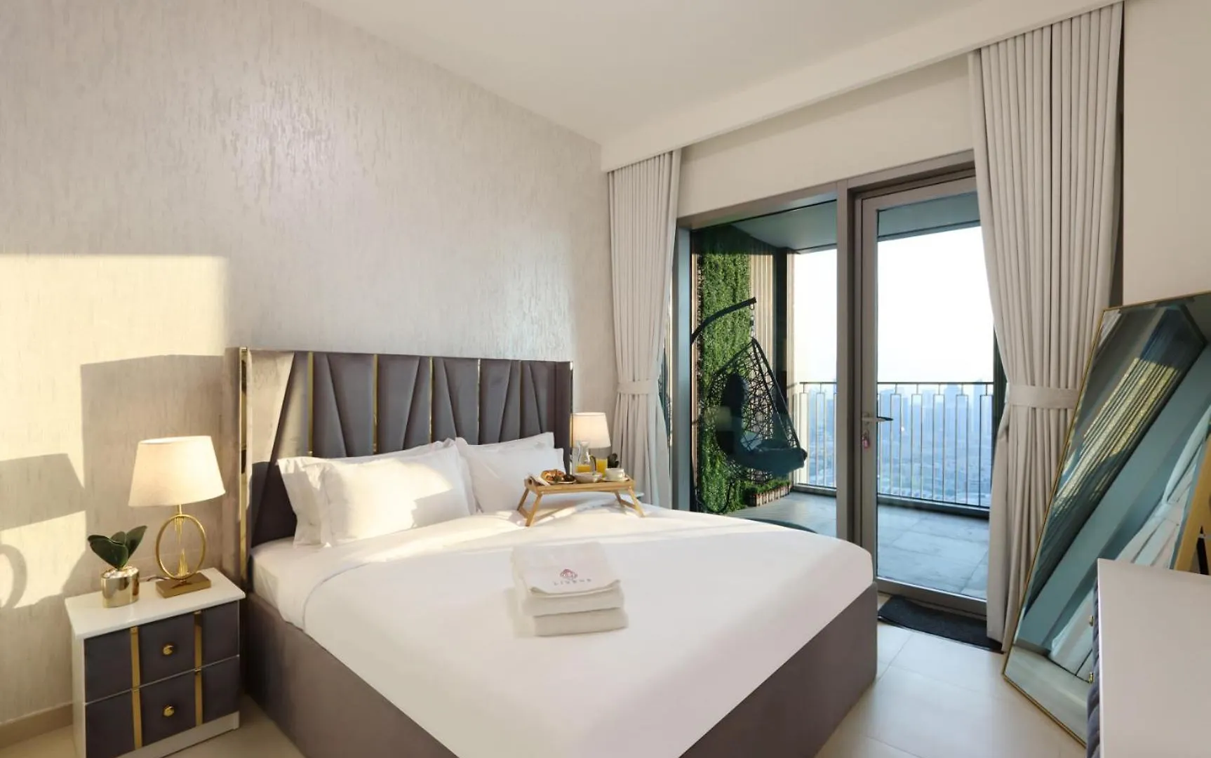 Livbnb - Elegant 3+1 W/ Burj View, Near Dubai Mall