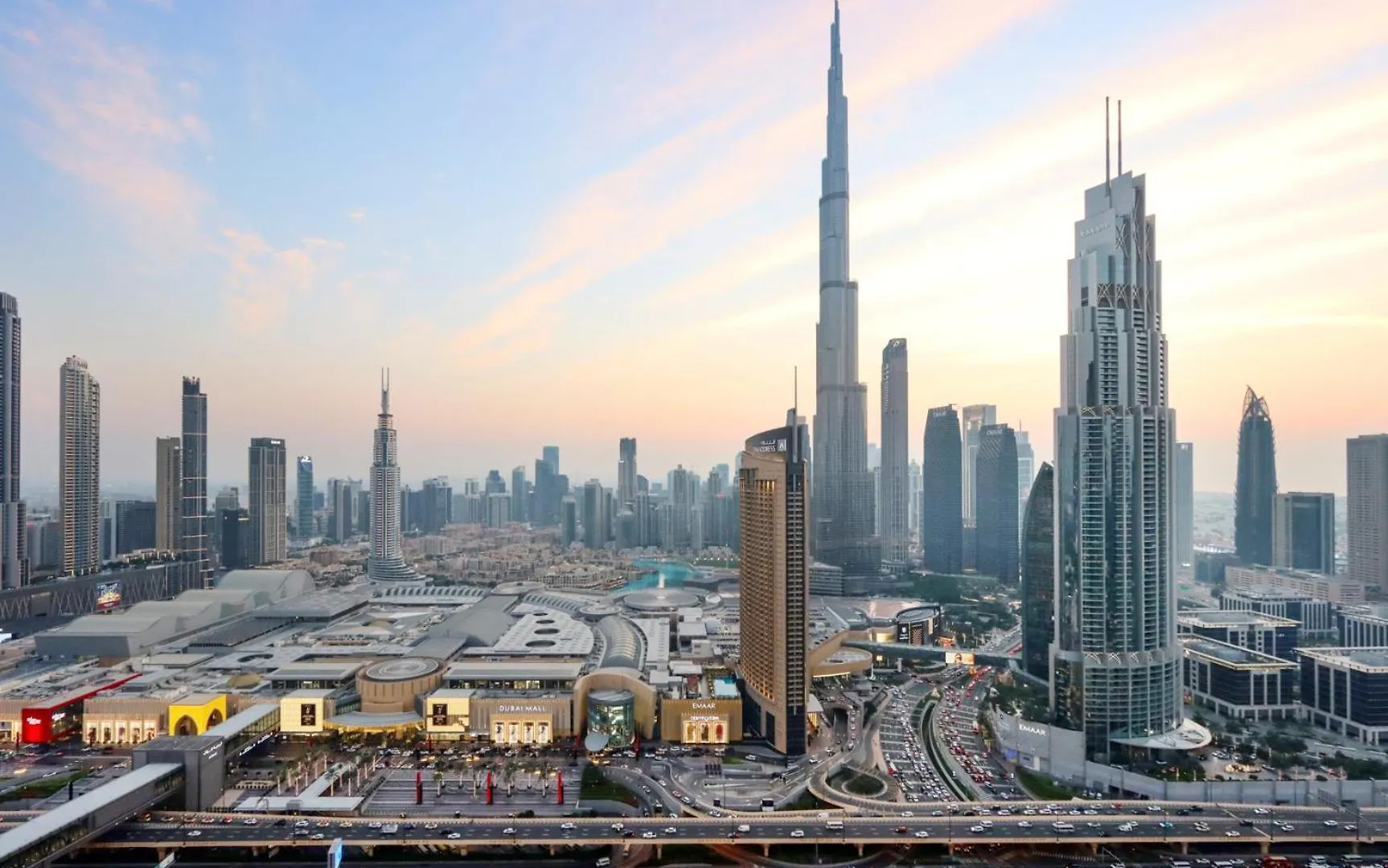 Livbnb - Elegant 3+1 W/ Burj View, Near Dubai Mall